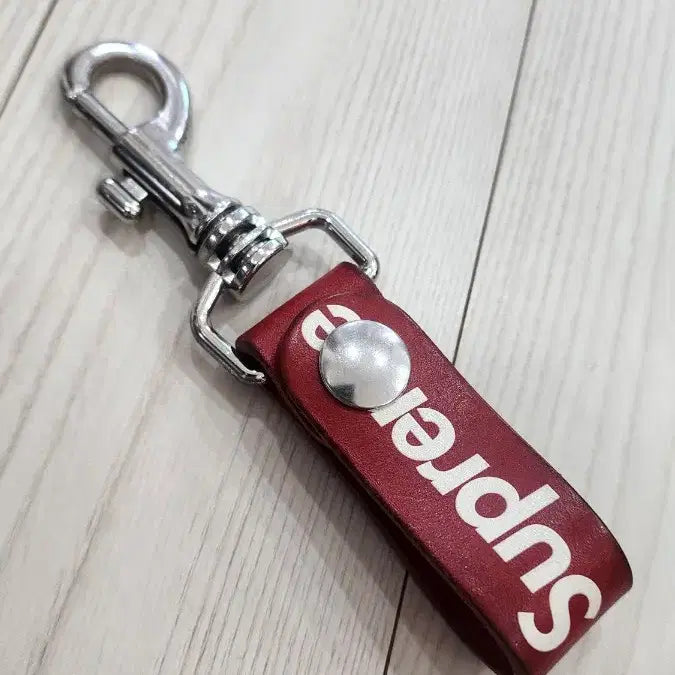 [BUNJANG] Supreme Leather Cowhide Keyring / 21ss 슈프림 레더 소가죽 키링