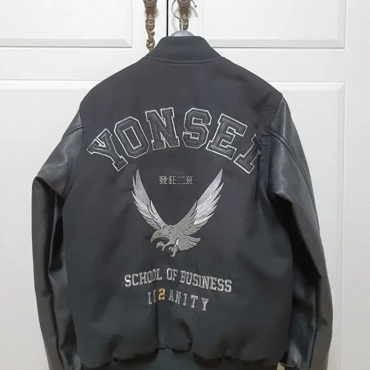 [BUNJANG] Yonsei University Jacket & Coat Bundle Set / 연세대 과잠&돕바 일괄