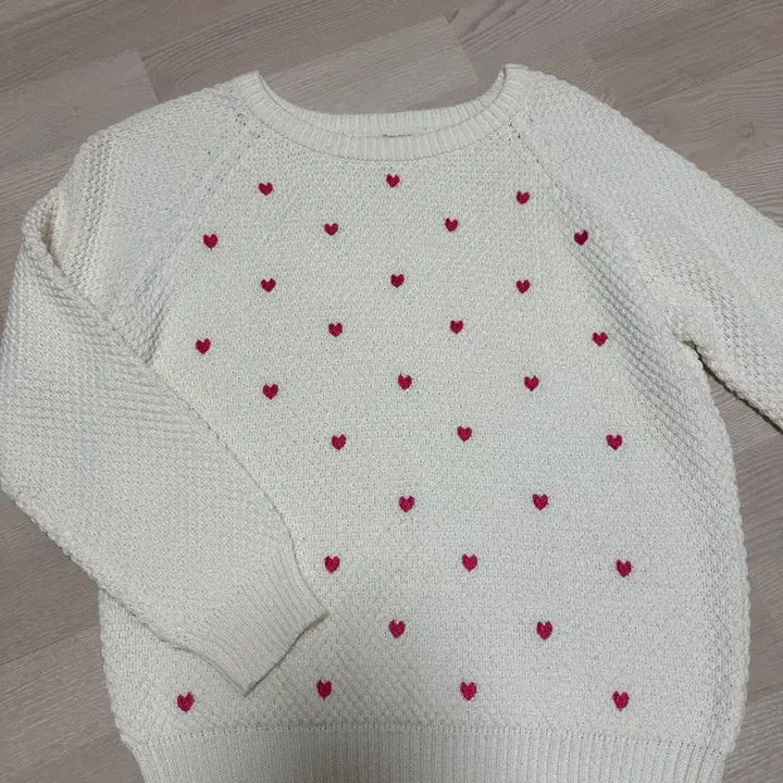[BUNJANG] Lovely Heart Knit / 러블리 하트 니트