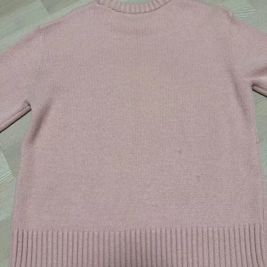 [BUNJANG] Pink Strawberry Knit Sweater / 딸기우유빛 니트