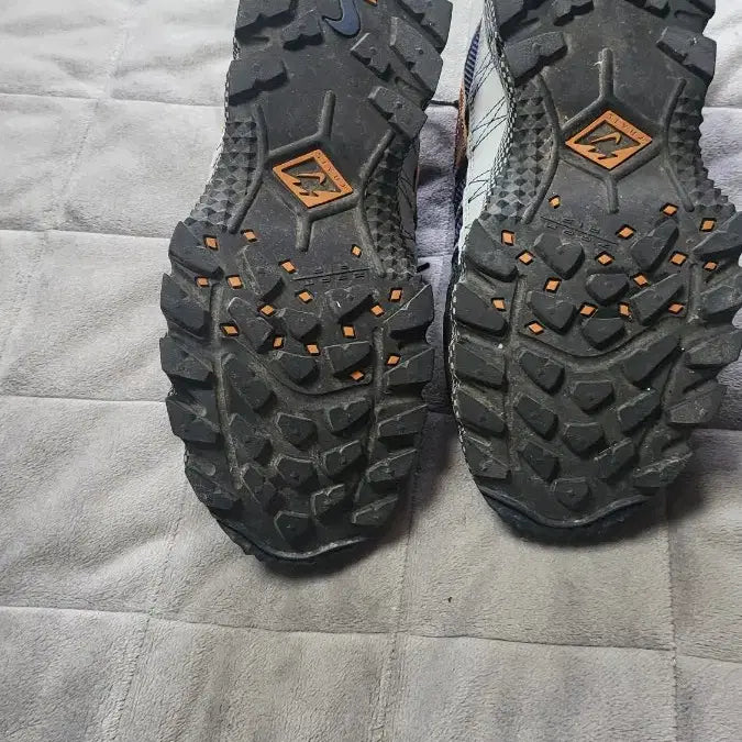 [BUNJANG] Nike Air Humara Midnight Navy Sneakers / 나이키 에어 휴마라 미드나잇 네이비