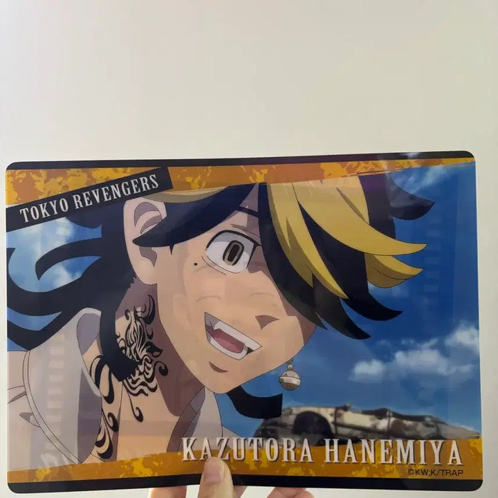 [BUNJANG] Tokyo Revengers Kazutora & Izana Goods Set / 도쿄리벤저스 카즈토라 세트(이자나를 곁들인)