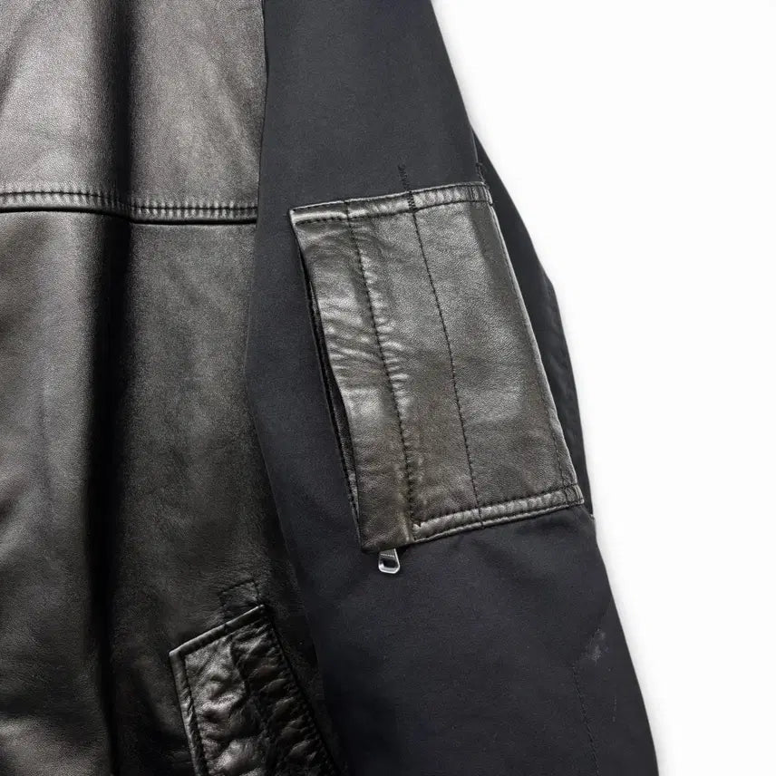 [BUNJANG] Hugo Boss Leather Bomber Jacket / 00's 휴고 보스 레더 봄버 자켓 105