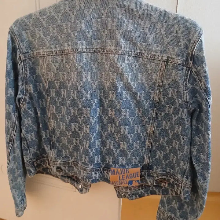 [BUNJANG] MLB NY Denim Jacket / MLB NY 데님 자켓  85 ~ 90
