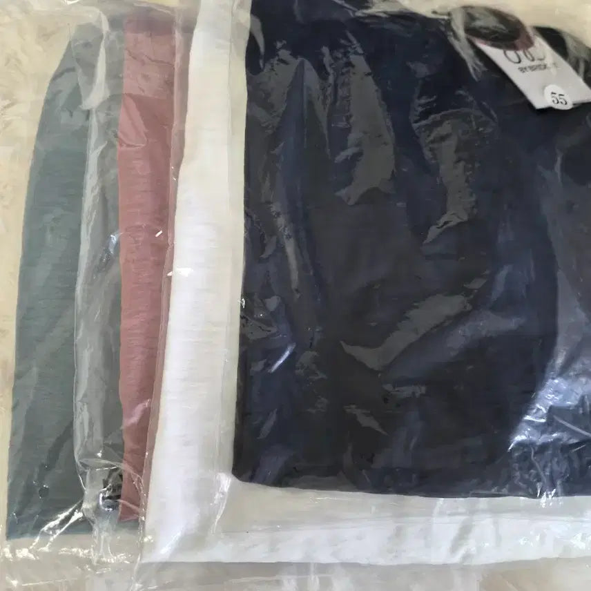 [BUNJANG] VIBRIDGE Silk Sweatshirt (Set of 4) / 실키 맨투맨티셔츠 4종 새옷