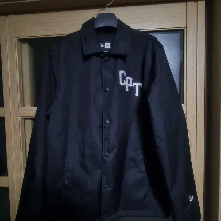 [BUNJANG] New Era Coach Jacket - Size 95 / 뉴에라 코치자켓 95 새옷수준