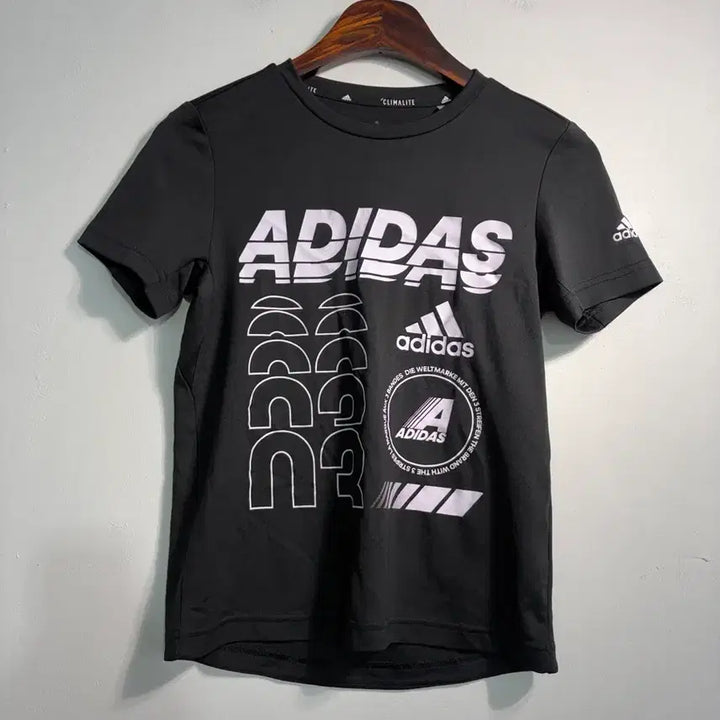 [BUNJANG] Adidas Functional Short Sleeve T-shirt / 만원샵) adidas 아디다스 기능성 반팔티 A919