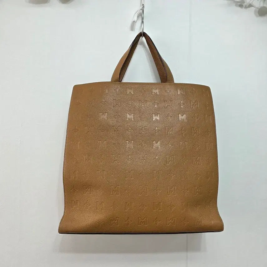 [BUNJANG] Metrocity Embossed Logo Tote Shoulder Bag / 메트로시티 엠보싱 로고 토트 겸 숄더백