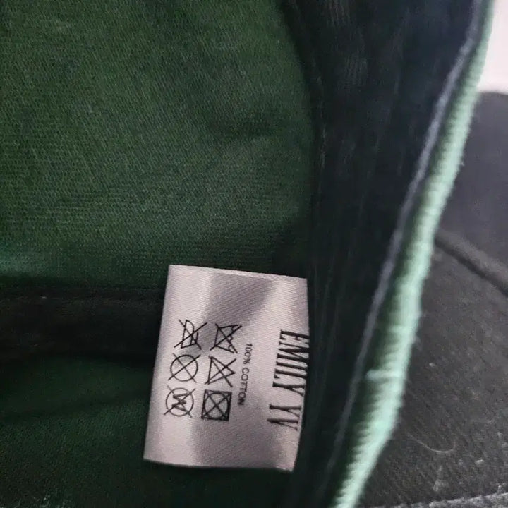 [BUNJANG] EMILY YV Ball Cap Set / EMILY YV 볼캡 블랙,그린