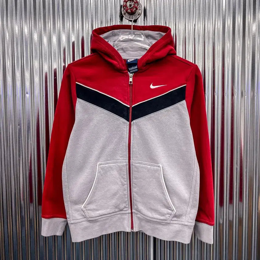 [BUNJANG] Nike Color Block Hooded Zip-Up Jacket (Size M) / 나이키 배색 후드집업 (국내 M) AF211