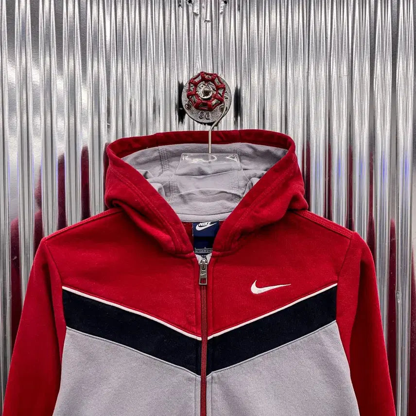 [BUNJANG] Nike Color Block Hooded Zip-Up Jacket (Size M) / 나이키 배색 후드집업 (국내 M) AF211
