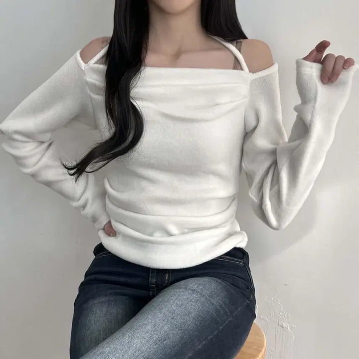 [BUNJANG] Off-Shoulder Shirred Halter Top / 겉기모 셔링 홀터넥 오프숄더