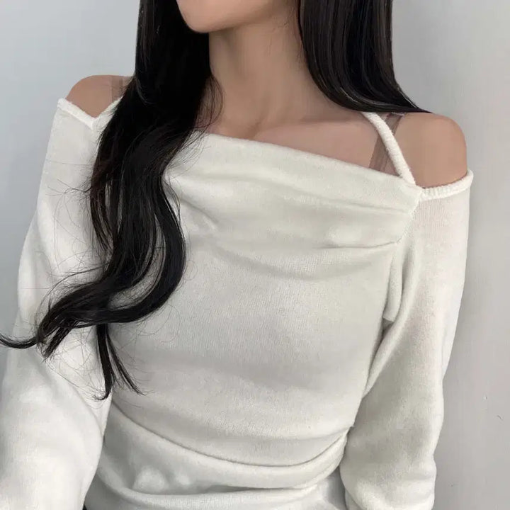 [BUNJANG] Off-Shoulder Shirred Halter Top / 겉기모 셔링 홀터넥 오프숄더