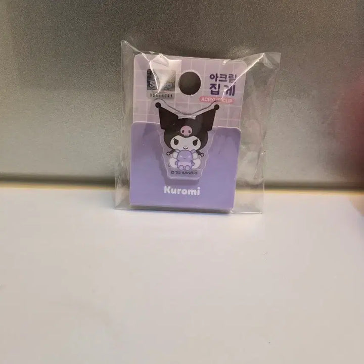 [BUNJANG] Kuromi Acrylic Clip / 쿠로미 아크릴 집게 클립 새상품