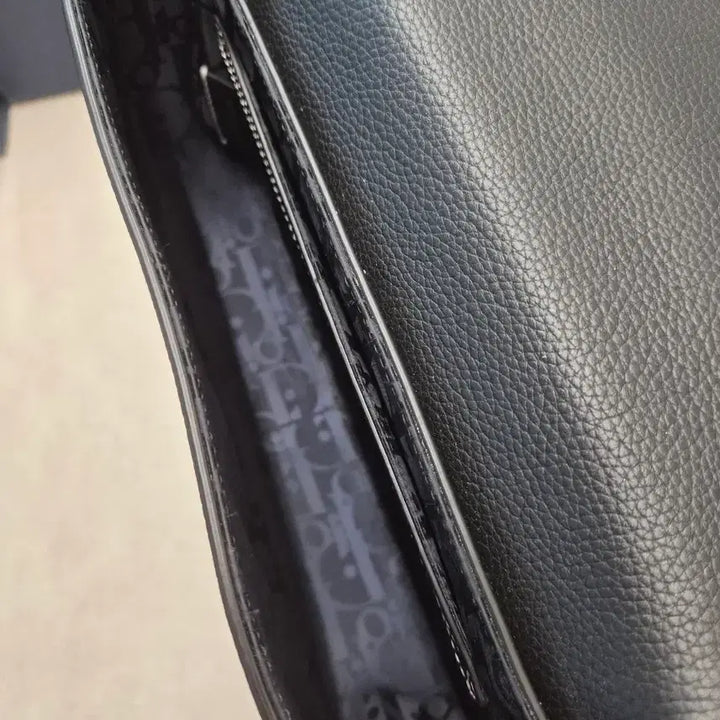 [BUNJANG] Dior Saddle Strap Bag / 디올 새들 스트랩백