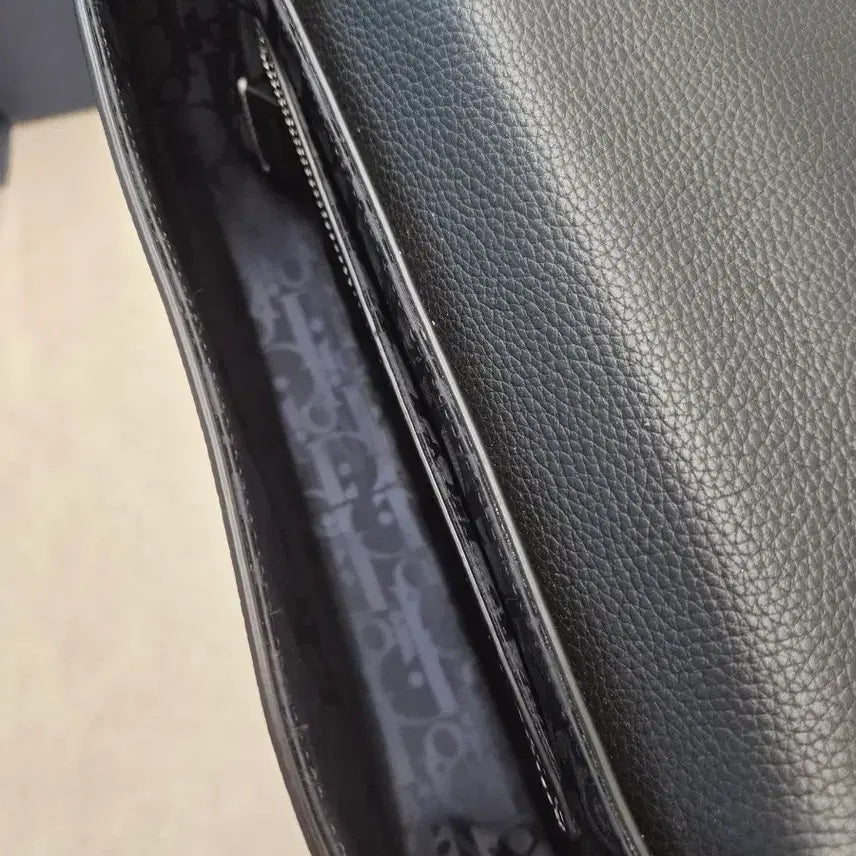 [BUNJANG] Dior Saddle Strap Bag / 디올 새들 스트랩백