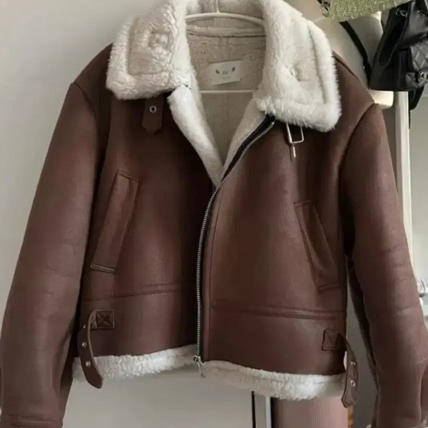 [BUNJANG] Seeer Faux Shearling Jacket / 씨어 무스탕 양털자켓 퍼무스탕