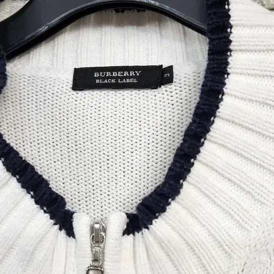 [BUNJANG] Burberry White Knit Zip-Up Cardigan / 버버리 화이트 니트 집업 가디건95