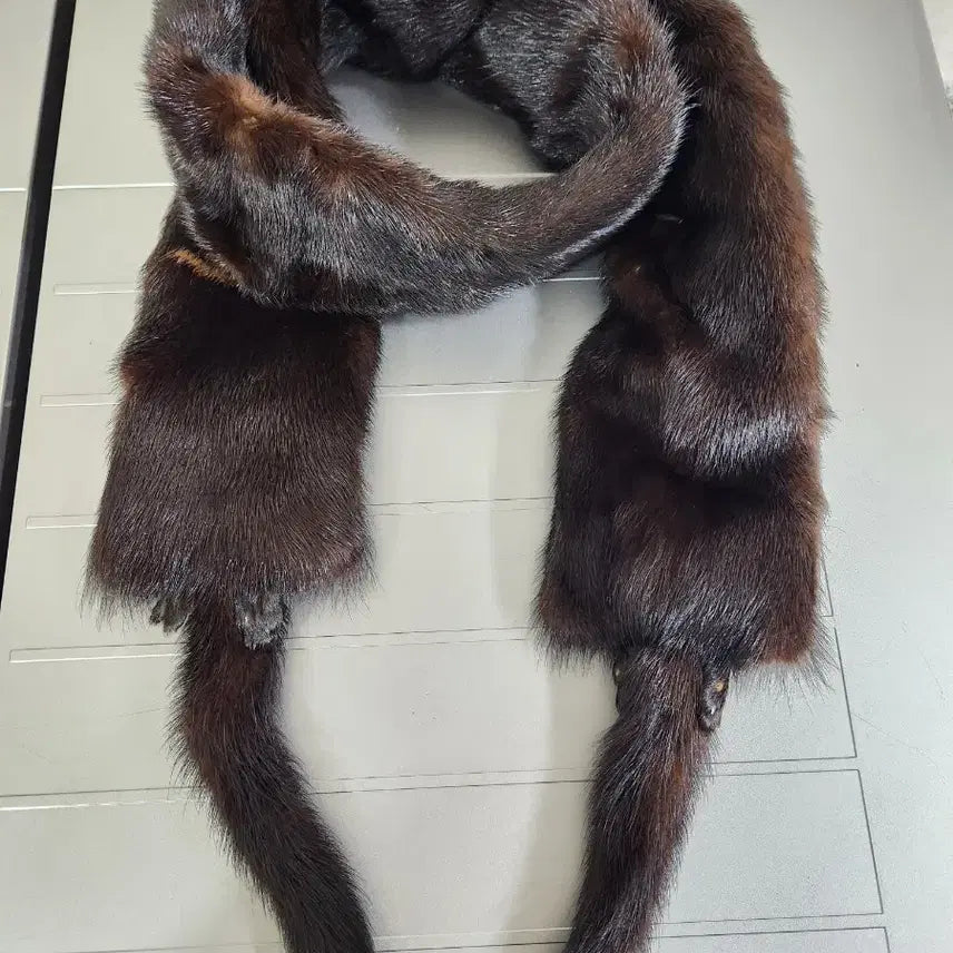 [BUNJANG] Mink Tail Muffler Brown / 밍크 꼬리 머플러 브라운