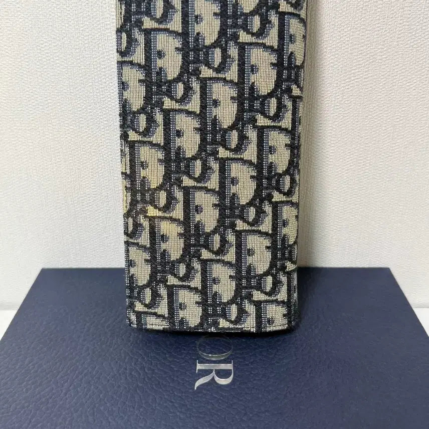 [BUNJANG] Dior Vertical Long Wallet / 디올 버티컬 장지갑