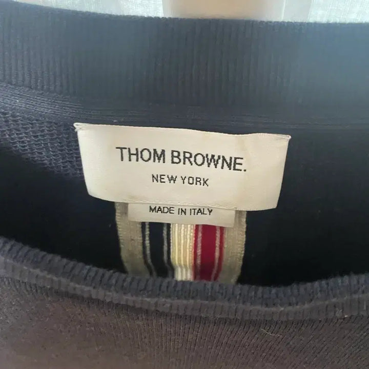 [BUNJANG] Thom Browne Tricolor Sweatshirt / 톰브라운 백삼선 맨투맨 1사이즈