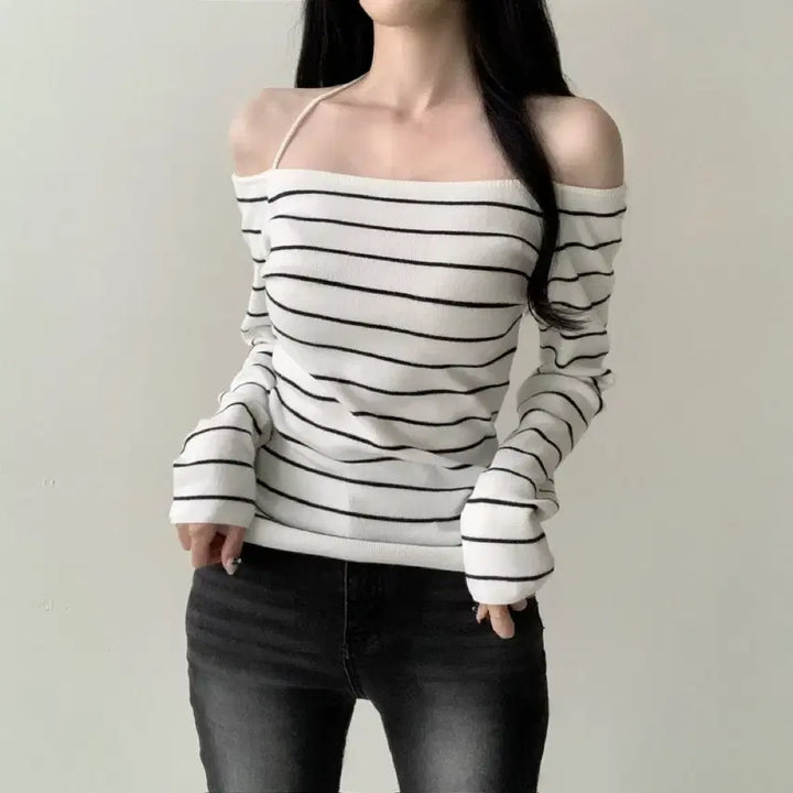 [BUNJANG] Striped Halterneck Off-Shoulder Knit Top / 단가라 홀터넥 오프숄더 니트