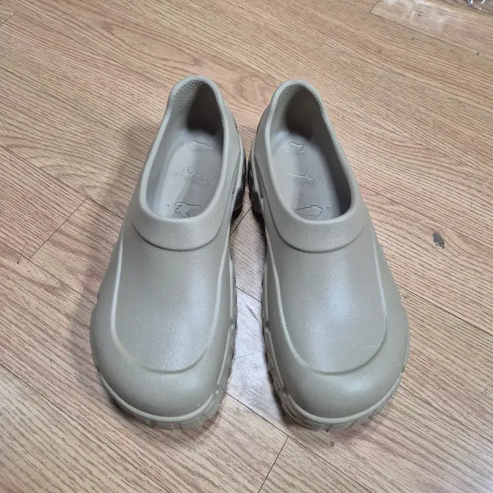 [BUNJANG] Freaker Kitchen Waterproof Shoes / 프리커 주방단화