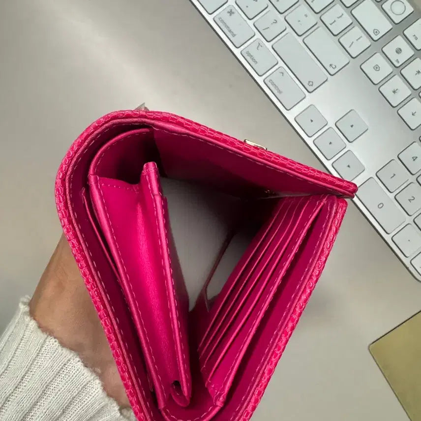 [BUNJANG] MCM Pink Point Wallet / MCM 반지갑