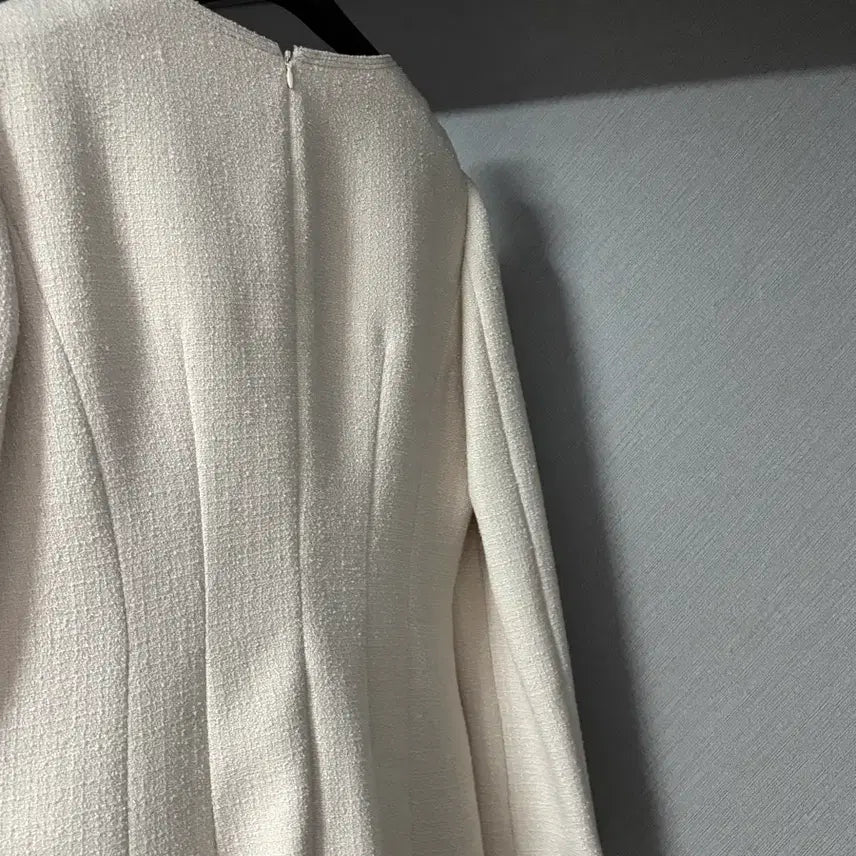 [BUNJANG] List Light Beige Tweed Midi Dress / 새상품) 리스트 원피스 (라이트베이지)