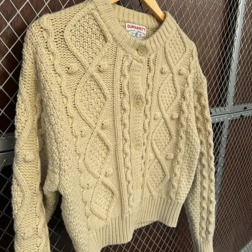 [BUNJANG] oursaalty Vintage Cable Knit Cream Cardigan / 아우어솔티 oursaalty 빈티지 케이블 크림 가디건 니트 F