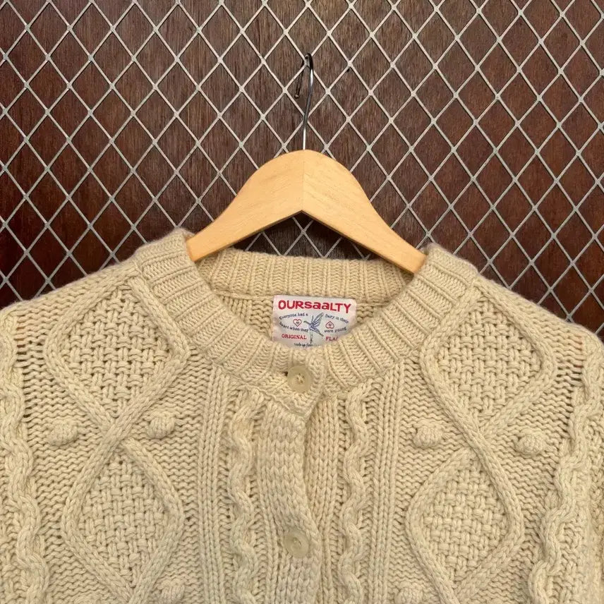 [BUNJANG] oursaalty Vintage Cable Knit Cream Cardigan / 아우어솔티 oursaalty 빈티지 케이블 크림 가디건 니트 F