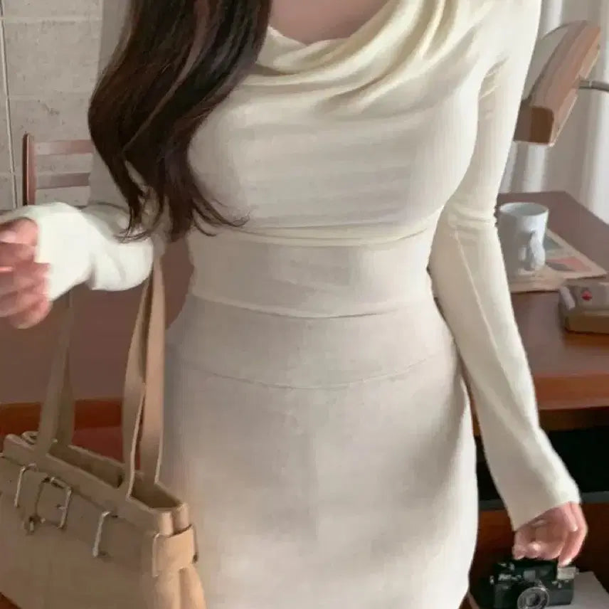 [BUNJANG] Unicon Drape Slim Fit Top & Wool Mini Skirt Set / (세트판매) 유니콩 드레이프 슬림핏 긴팔 & 모직 미니 스커트