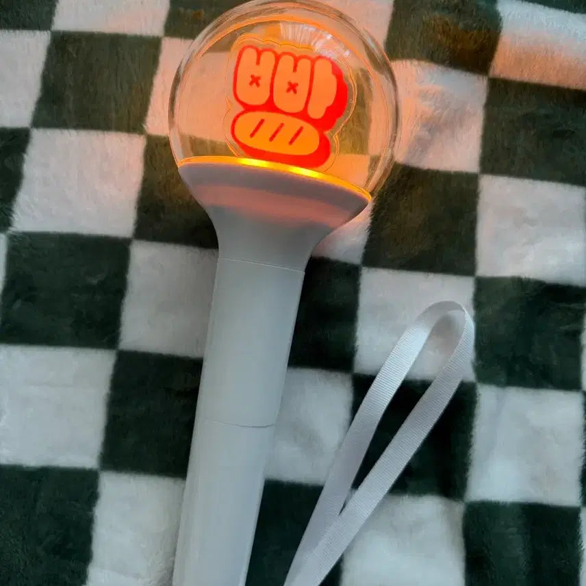 [BUNJANG] Kim Byung-Joo Lightstick / 김병주 응원봉. 빵뽕 양도