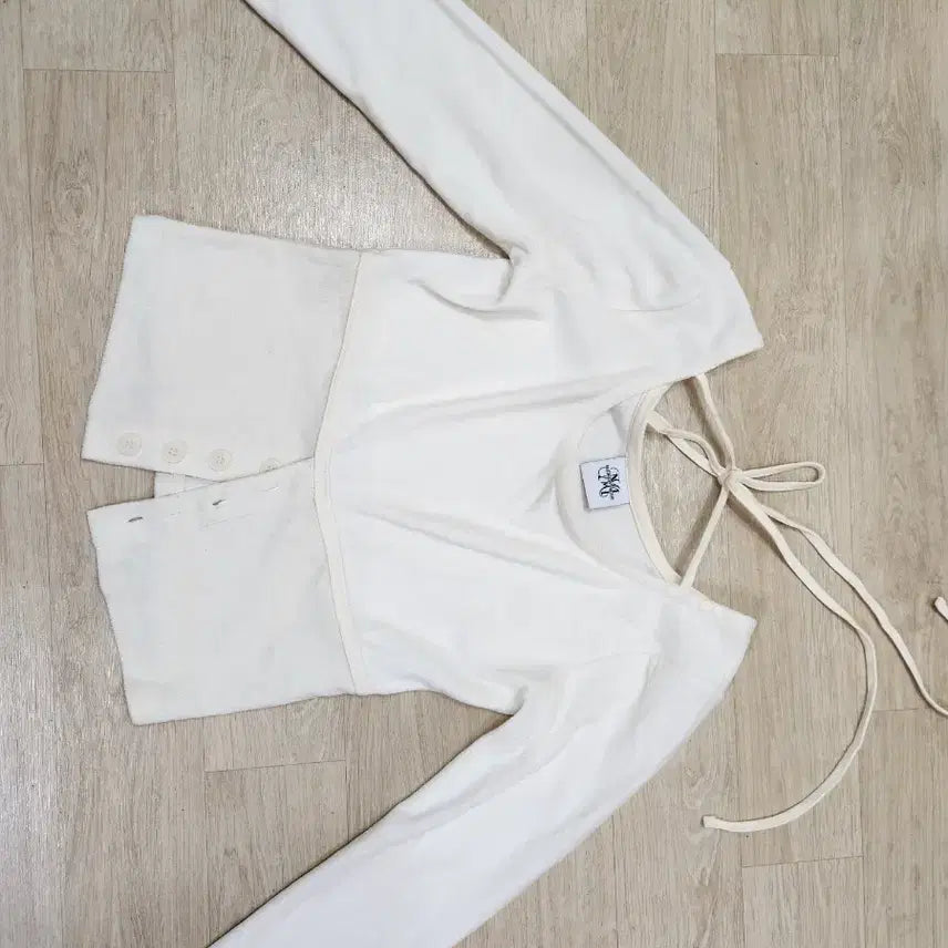 [BUNJANG] Midnightmove S Crop Knit Top / 미드나잇무브 S