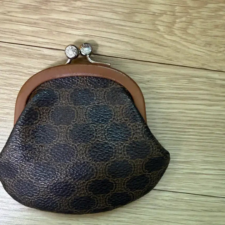 [BUNJANG] Celine Triomphe Brown Coin Purse / 셀린느 트리오페 동전지갑 브라운 빈티지