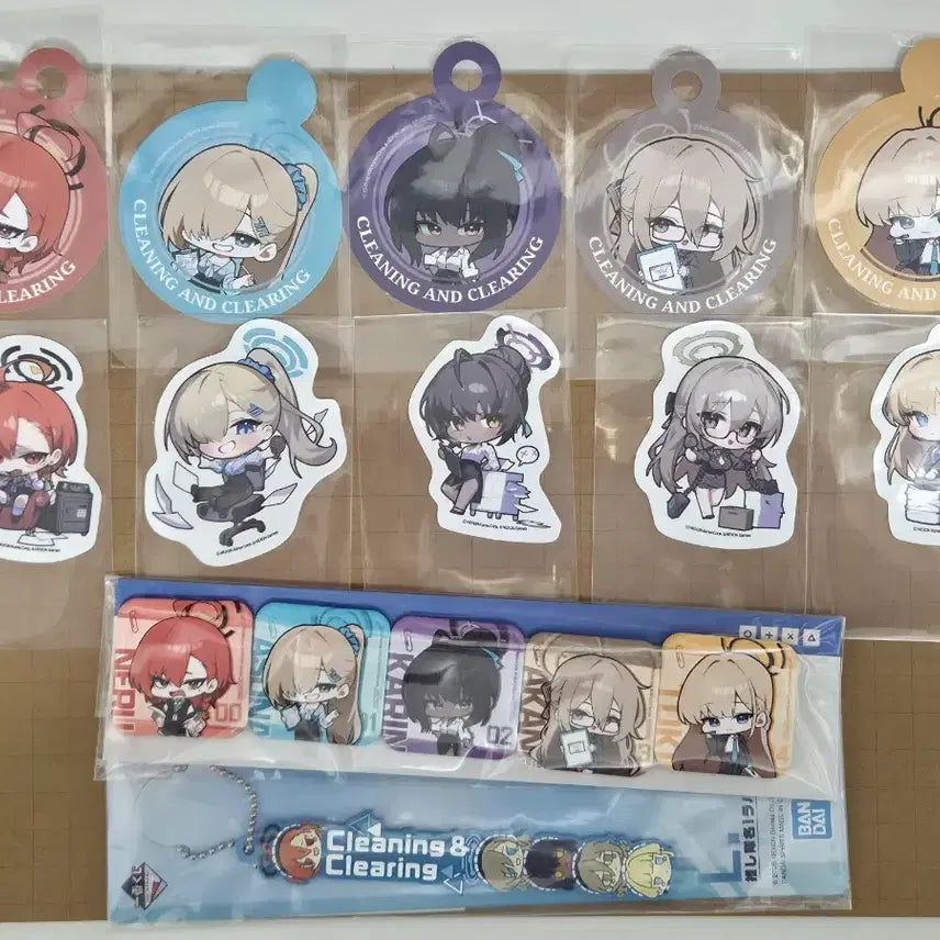 [BUNJANG] Blue Archive Animate Collaboration Goods Set / 블루아카이브 애니메이트 콜라보 캔배지 스티커 컵홀더 음료픽 키링