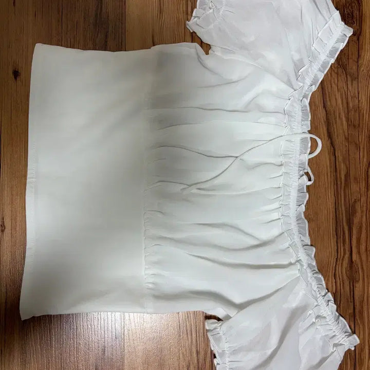 [BUNJANG] Pale Jade Chiffon Blouse White / 페일제이드 쉬폰 블라우스 반팔 화이트
