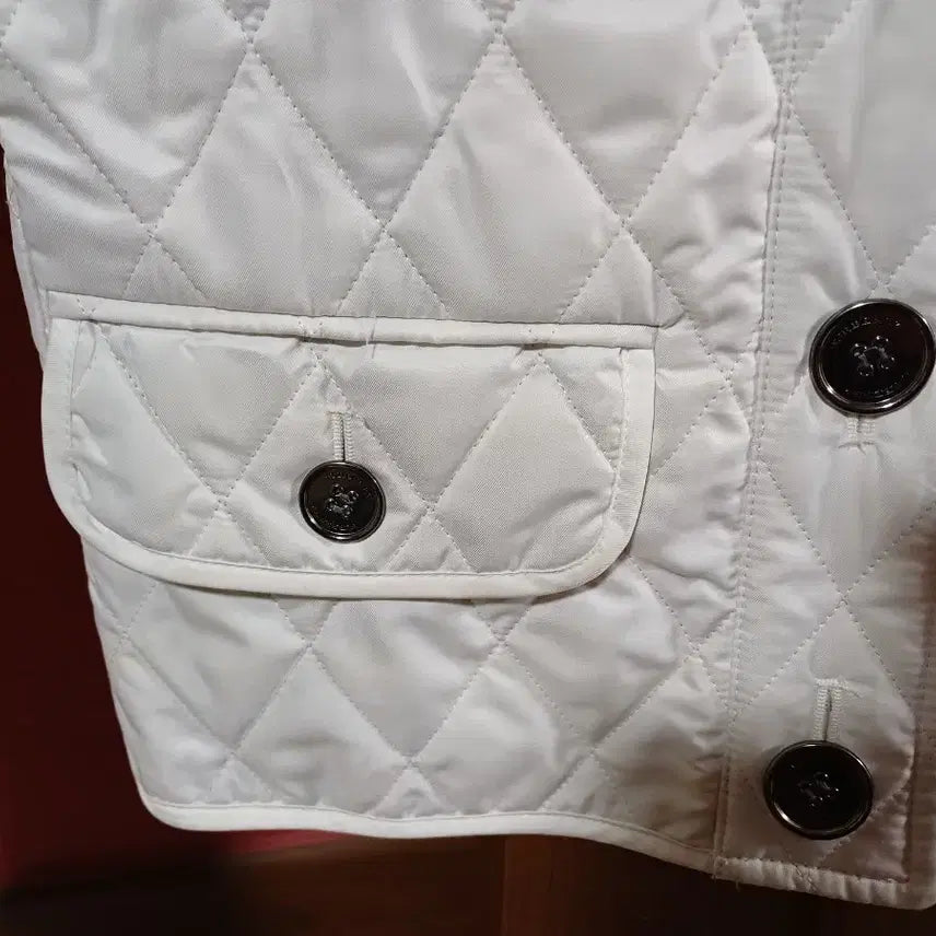 [BUNJANG] Burberry Diamond Quilted Spring Jacket / 여성버버리 다이아몬드 퀼팅스프링자켓