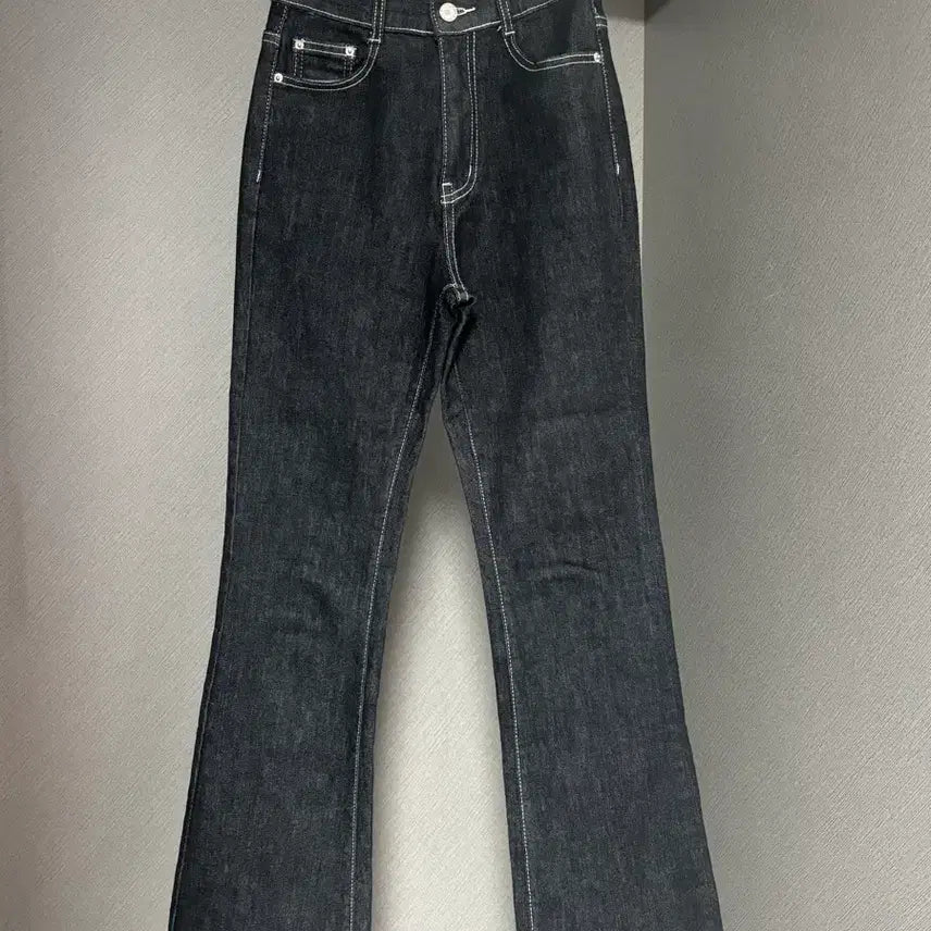 [BUNJANG] Two-Button High-Waist Pants / 투버튼 하이웨스트 바지