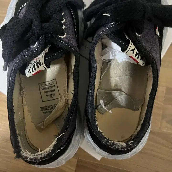 [BUNJANG] Mihara Yasuhiro Baker Overdyed Black Sneakers / 미하라 야스히로 베이커 솔 오버다이드 블랙 40