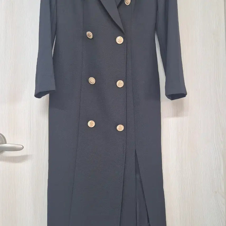 [BUNJANG] Sample Black Gold Button Long Dress / 브랜드 샘플 블랙 금장 버튼 롱원피스