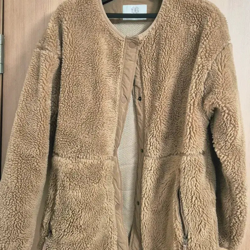 [BUNJANG] Kolon Beige Faux Shearling Jacket / 코오롱 뽀글이 자켓
