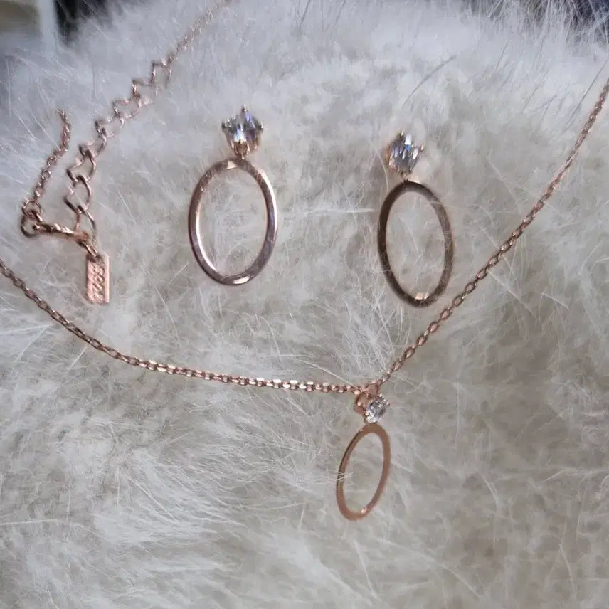 [BUNJANG] JUDY AND PAUL Crystal Jewelry Set / JUDY AND PAUL 글리 오발 크리스탈 로즈골드