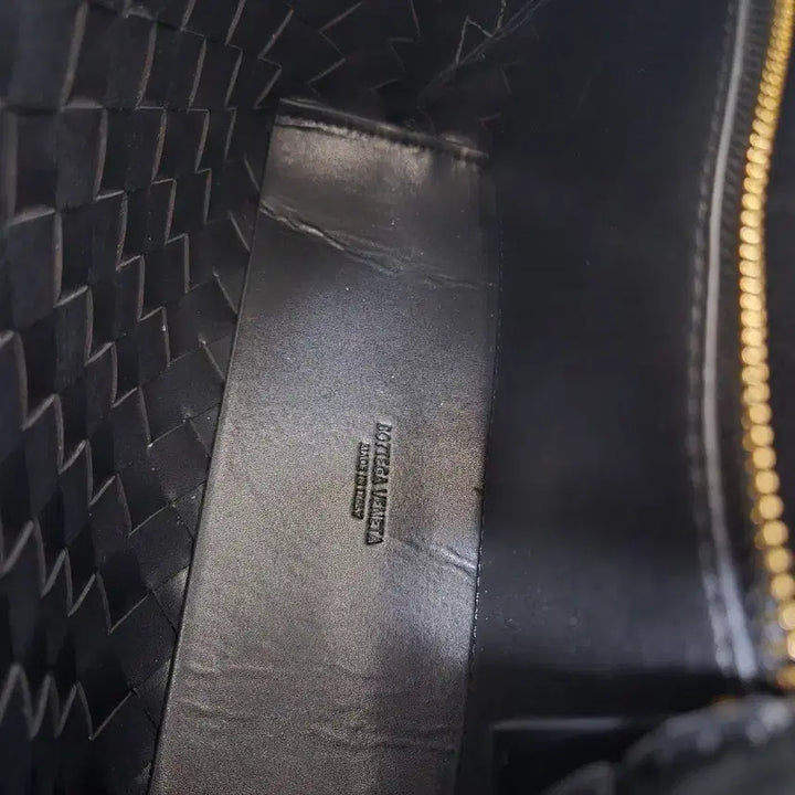 [BUNJANG] Black Crossbody Bag / 크로스백