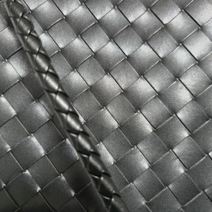 [BUNJANG] Black Crossbody Bag / 크로스백