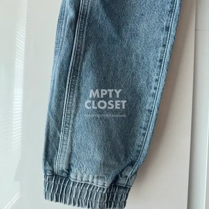 [SOLD OUT] [82] 타임옴므 데님조거팬츠