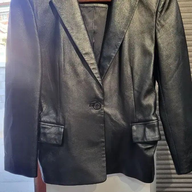 [BUNJANG] ZOOC Black Leather Jacket / ZOOC 블랙 레더 자켓