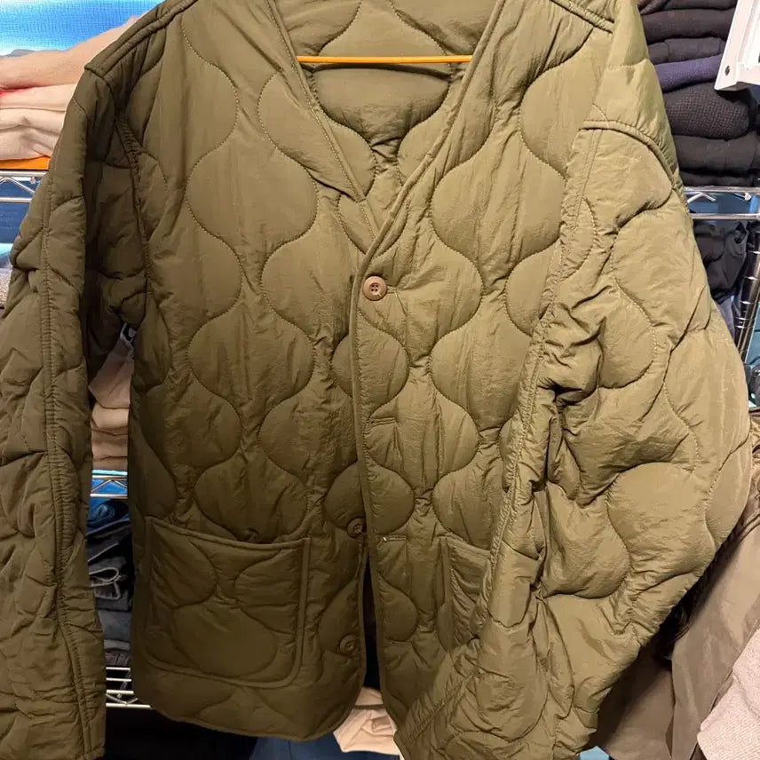 [BUNJANG] Unbranded Lightweight Quilted Jacket - Olive - Size L / 경량 오버핏 퀄팅 깔낄이 누빔 L