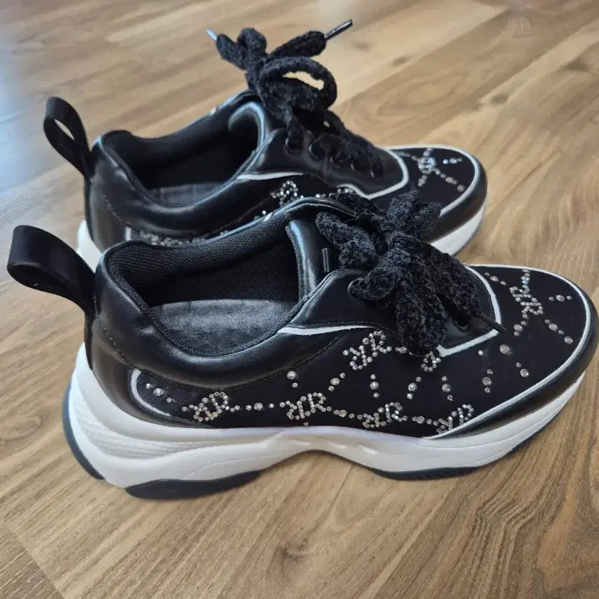 [BUNJANG] Randa Cubic Embellished Sneakers / 일본 RANDA 란다 보석 큐빅 여성 스니커즈