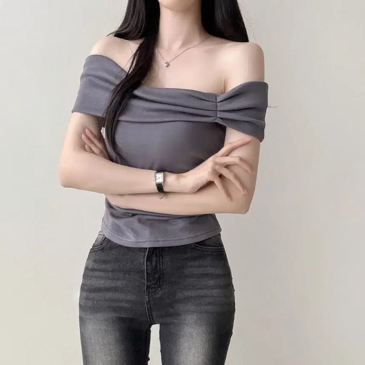 [BUNJANG] Shirring Off-Shoulder Tank Top / 셔링 나시 오프숄더